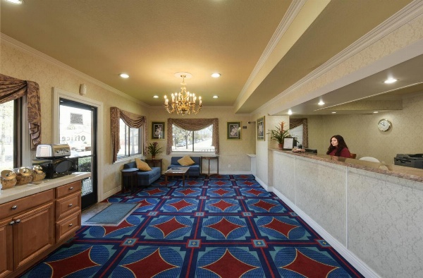 Signature Inn San Jose image 2